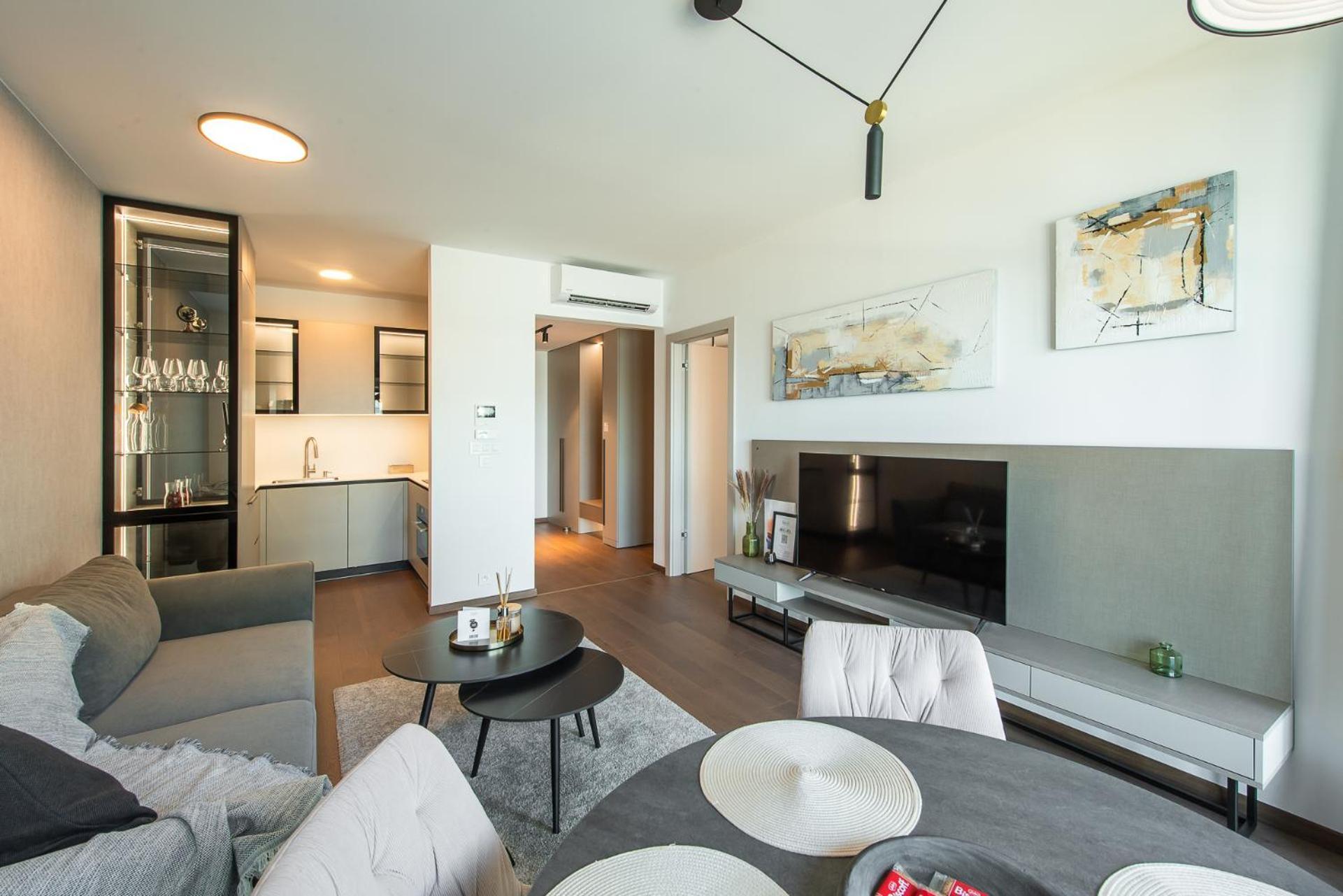 Nikas Eurovea Apartments - Free Parking Bratislava Luaran gambar