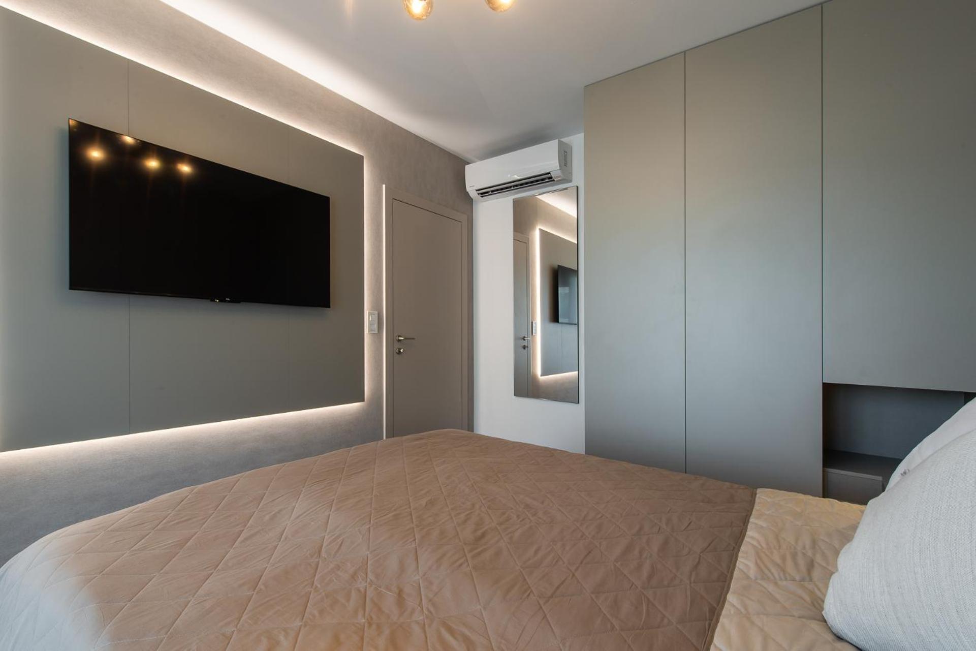 Nikas Eurovea Apartments - Free Parking Bratislava Luaran gambar