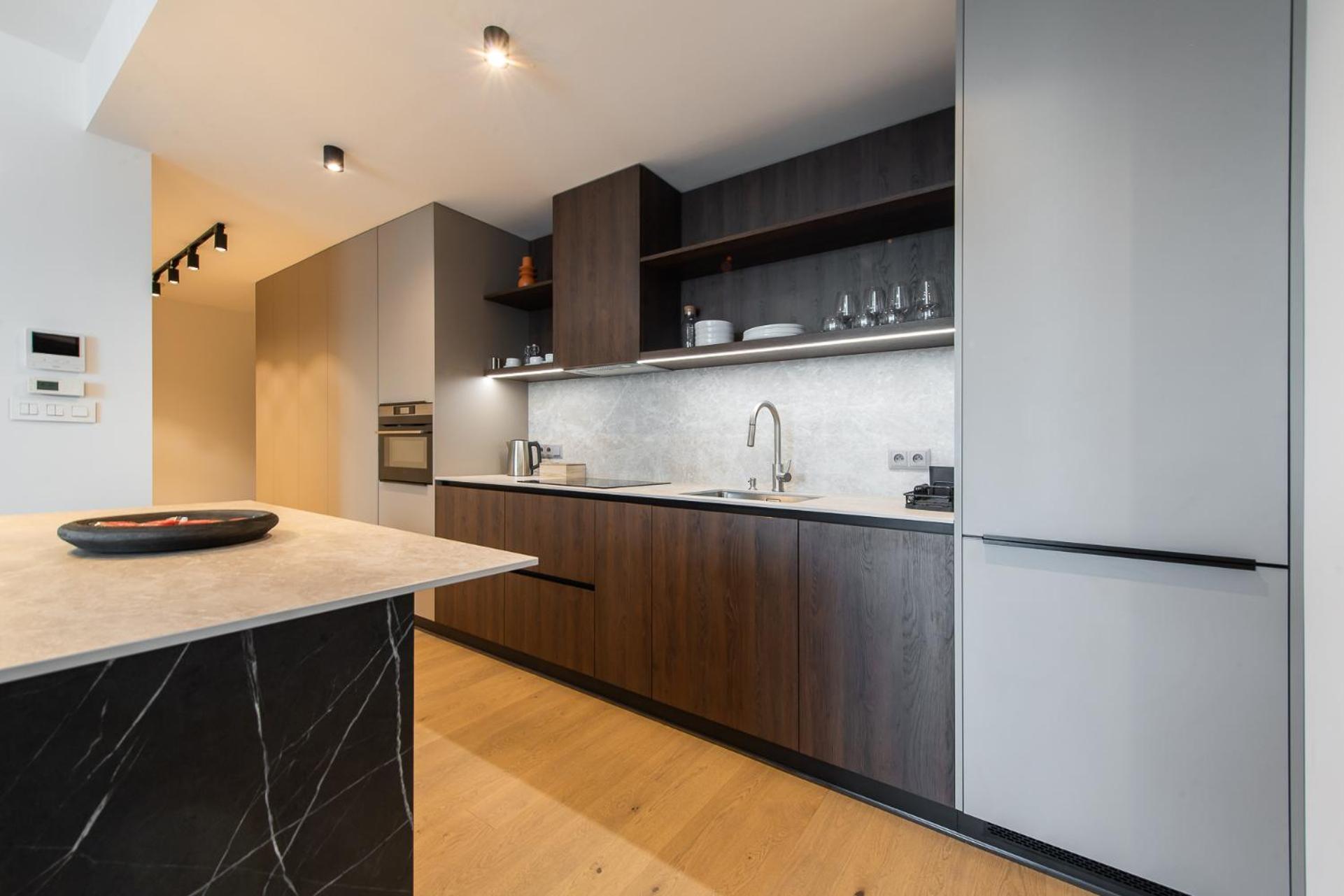 Nikas Eurovea Apartments - Free Parking Bratislava Luaran gambar